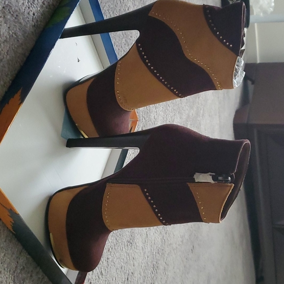 Italina high heel boot - Picture 3 of 5